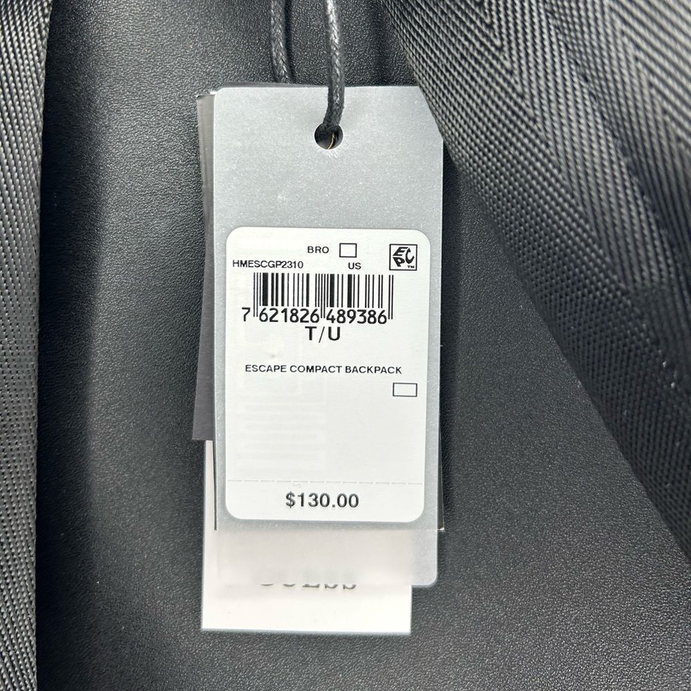 NWT GUESS Escape Compact Backpack - Picture 10 of 14